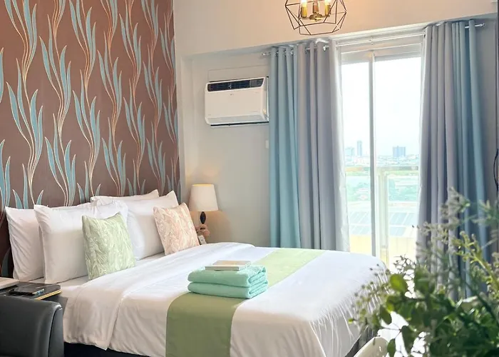 Sunvida Tower Across Sm View With Balcony Apartment *
