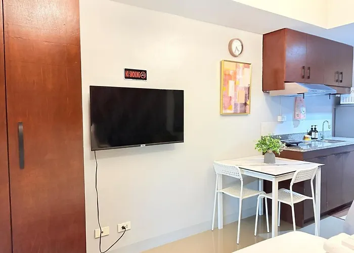 Apartment Sunvida Tower Across Sm View With Balcony *